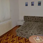 Tomi Apartmán