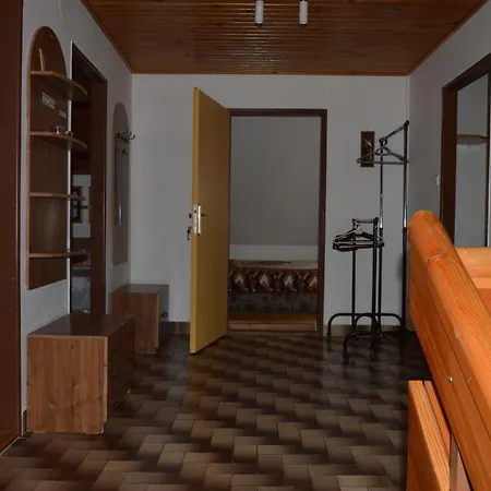 Apartman Tomi *