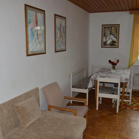 Tomi * プリビリナ